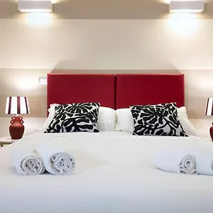 villa-popolo-guest-rooms-borghese.it-romehotels.com/
